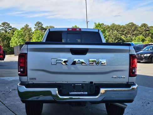 Used 2026 RAM 2500 Tradesman AWD/4WD image 6