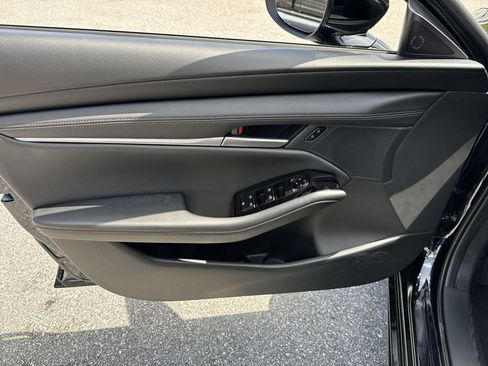 New 2026 MAZDA MAZDA3 2.5 S Sedan w/ Preferred Pkg FWD image 38
