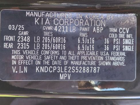 Used 2025 Kia Niro LX FWD image 35