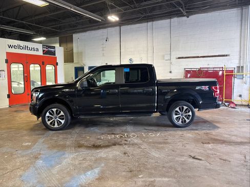 Used 2019 Ford F150 XL w/ Equipment Group 101A Mid AWD/4WD image 11