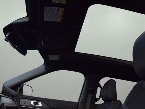 New 2026 Ford Explorer ST w/ Sun And Sound Package image 7