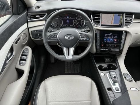 Used 2024 INFINITI QX50 Sensory w/ Accent Package image 12