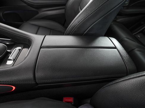 Used 2024 Mercedes-Benz GLS 450 4MATIC image 29