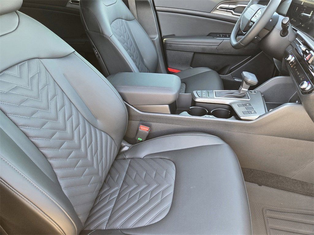 New 2026 Kia Sportage X-Line w/ X-Line Technology Package AWD/4WD image 12