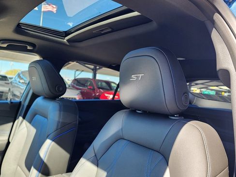 New 2026 Buick Envista Sport Touring image 16