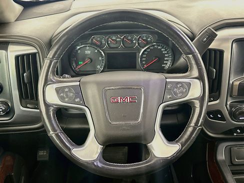 Used 2018 GMC Sierra 1500 SLT w/ SLT Premium Package AWD/4WD image 18