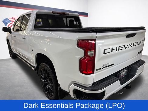 Used 2023 Chevrolet Silverado 1500 High Country w/ High Country Premium Package AWD/4WD image 6
