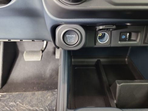 New 2026 Ford Maverick Lariat w/ Black Appearance Package AWD/4WD image 14