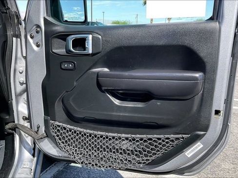 Used 2021 Jeep Wrangler Unlimited Sport AWD/4WD image 23