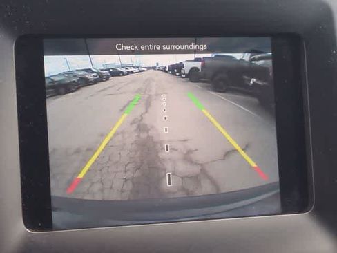 Used 2019 Jeep Cherokee Latitude Plus image 29