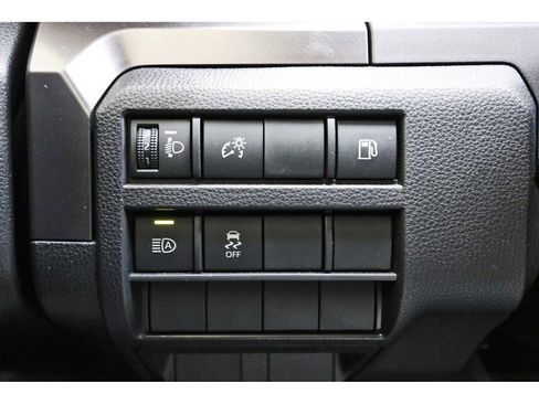 Used 2025 Toyota 4Runner SR5 image 19