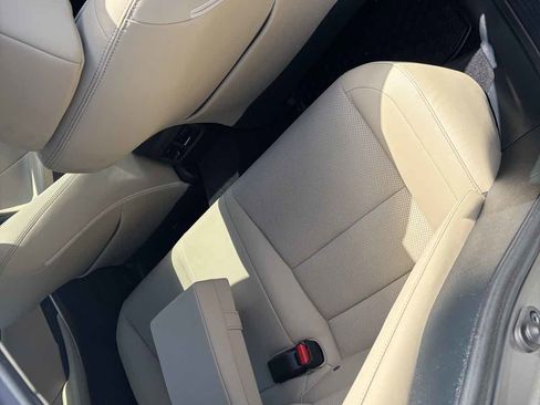 Used 2019 Lexus IS 300 AWD image 22