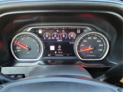 Used 2020 Chevrolet Silverado 1500 High Country w/ Technology Package image 18