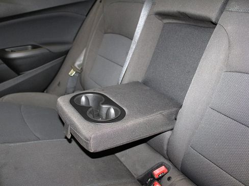 Used 2019 Chevrolet Cruze LT FWD image 25