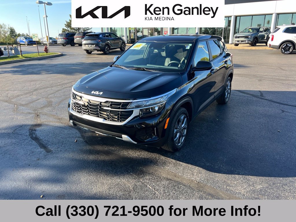 Certified 2024 Kia Seltos LX AWD/4WD image 3