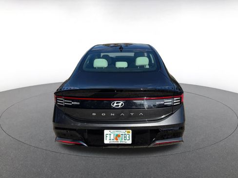 Used 2025 Hyundai Sonata SEL image 6