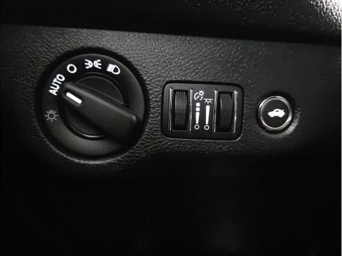 Used 2016 Dodge Challenger SRT Hellcat image 27