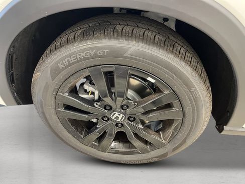 Used 2026 Honda HR-V Sport image 13