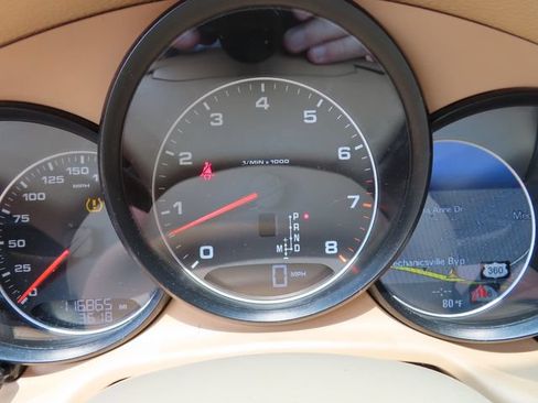 Used 2012 Porsche Panamera RWD image 31