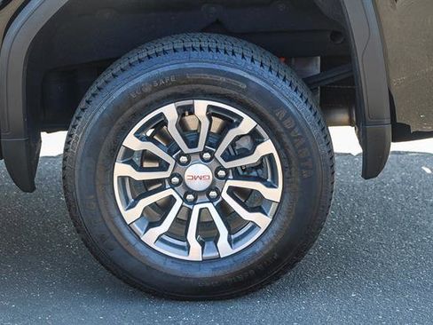 Used 2020 GMC Sierra 1500 AT4 w/ AT4 Premium Package image 12