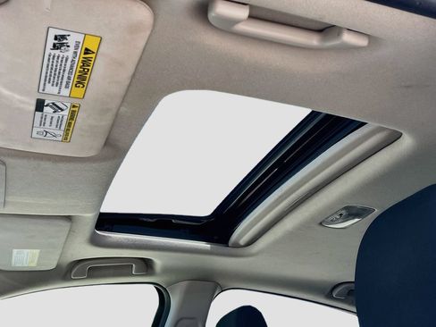 Used 2018 Honda HR-V EX image 21