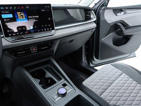 New 2026 Volkswagen Tiguan S image 60