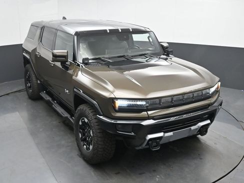 Used 2024 GMC Hummer EV 3X w/ Extreme Off-Road Package AWD/4WD image 46
