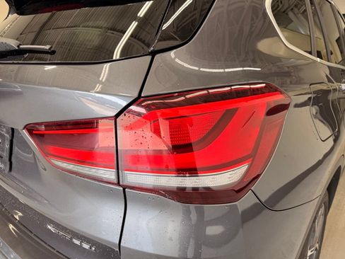 Used 2020 BMW X1 xDrive28i w/ Convenience Package AWD/4WD image 5