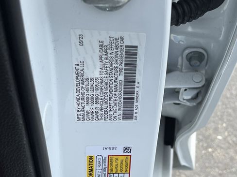 Used 2024 Acura Integra A-Spec FWD image 32