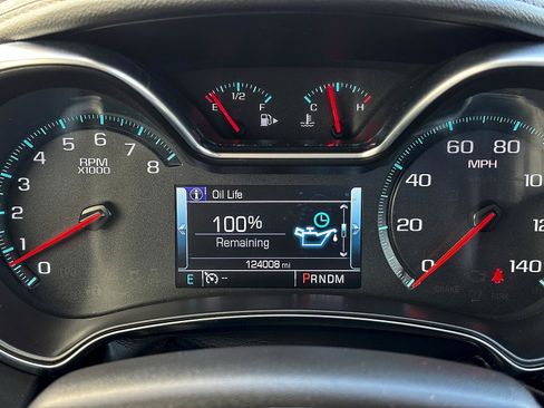 Used 2017 Chevrolet Impala LT w/ Convenience Package FWD image 19