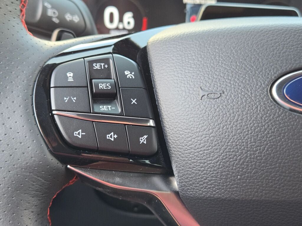 Used 2025 Ford Explorer ST w/ Sun And Sound Package AWD/4WD image 39
