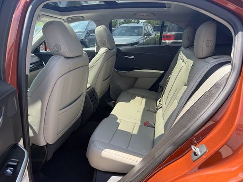 Used 2019 Cadillac XT4 Premium Luxury FWD image 14