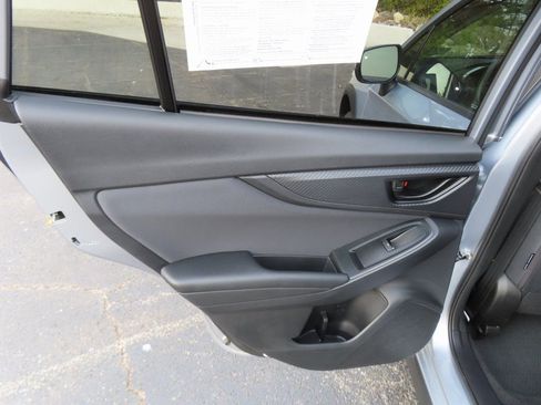 Used 2023 Subaru Crosstrek 2.0i Premium AWD/4WD image 22