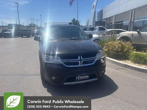 Used 2015 Dodge Journey SXT w/ Flexible Seating Group AWD/4WD image 3