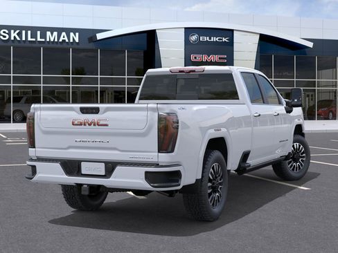 New 2026 GMC Sierra 3500 Denali Ultimate image 4