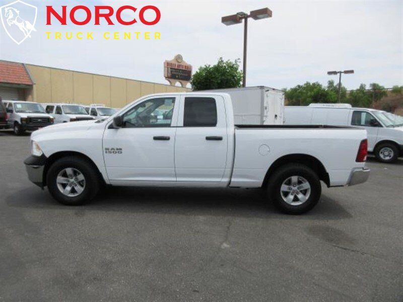 Used 2018 RAM 1500 Tradesman w/ Chrome Appearance Group RWD image 5