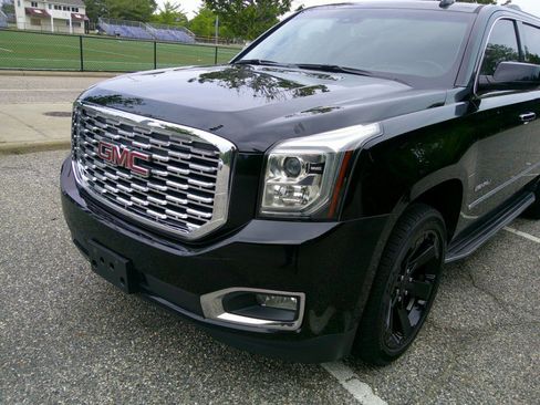 Used 2019 GMC Yukon XL Denali AWD/4WD image 37