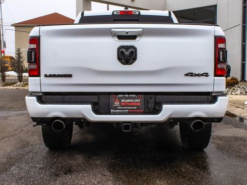 Used 2022 RAM 1500 Laramie AWD/4WD image 5