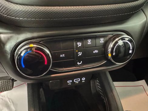Used 2023 Chevrolet TrailBlazer LS AWD/4WD image 20