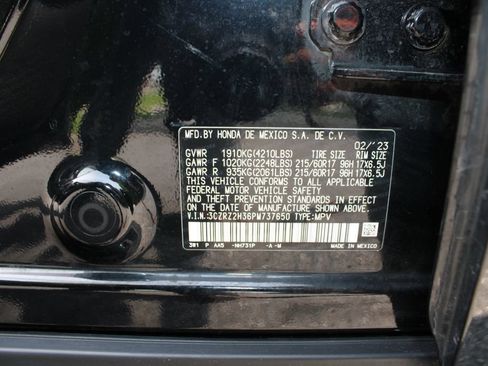 Certified 2023 Honda HR-V LX image 31