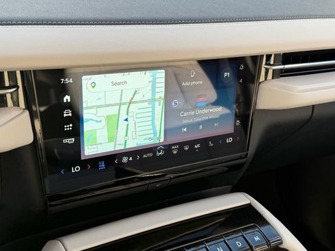 New 2026 Lincoln Navigator L Premier AWD/4WD image 15