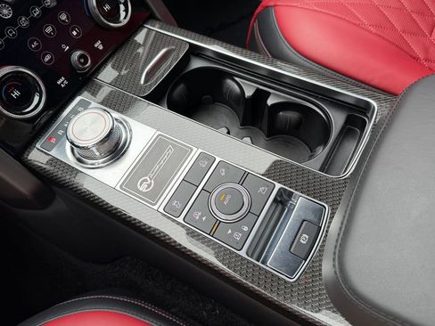 Used 2021 Land Rover Range Rover SV Autobiography Dynamic image 25