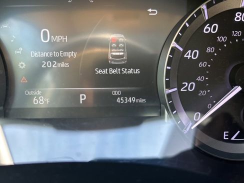 Used 2023 Toyota Highlander L image 24