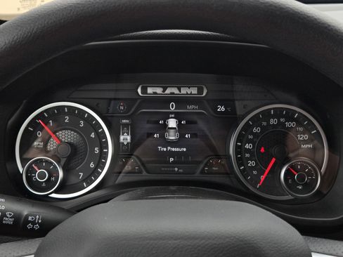 New 2026 RAM 1500 Express AWD/4WD image 8