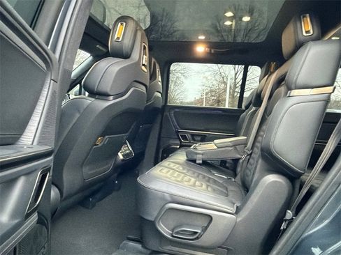 Used 2023 Rivian R1S Adventure image 22