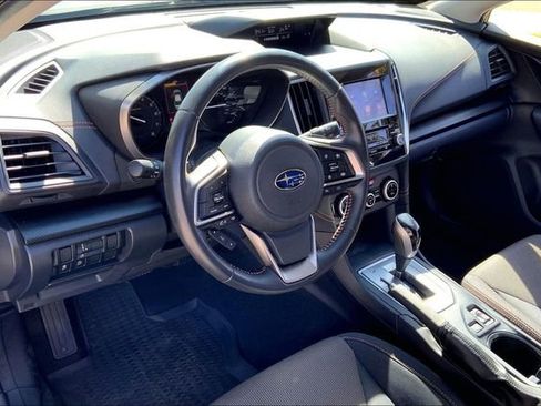 Used 2022 Subaru Crosstrek 2.0i Premium image 14