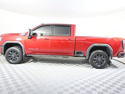 Used 2025 GMC Sierra 3500 AT4 AWD/4WD image 3