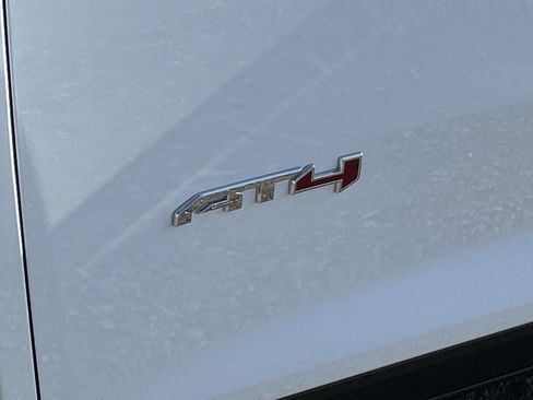 New 2026 GMC Acadia AT4 w/ Super Cruise Package AWD/4WD image 32