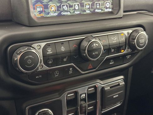 Used 2022 Jeep Gladiator Mojave w/ LED Lighting Group AWD/4WD image 25