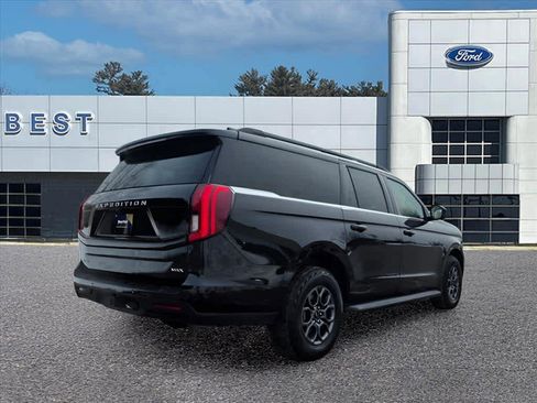 Used 2025 Ford Expedition Max Active image 12